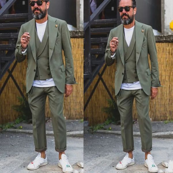 one button groom tuxedos peak lapel men pants suits wedding prom dinner for man custom made blazer, Black;gray
one button groom tuxedos peak lapel men pants suits wedding prom dinner for man custom made blazer, Black;gray