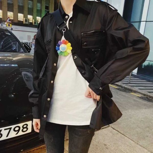 spring and summer black lapel long-sleeved workwear shirt coat, nylon touch soft and comfortable, men and women with the same style, loose a, Black;brown
spring and summer black lapel long-sleeved workwear shirt coat, nylon touch soft and comfortable, men and women with the same style, loose a, Black;brown