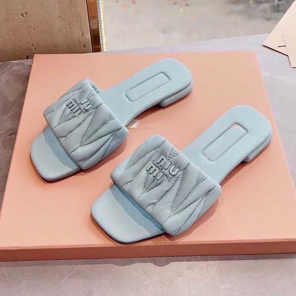 mius beach shoes women slide designer sandals family slippers women's summer new pleated sheepskin soft fashion outwear holiday flat he
mius beach shoes women slide designer sandals family slippers women's summer new pleated sheepskin soft fashion outwear holiday flat he