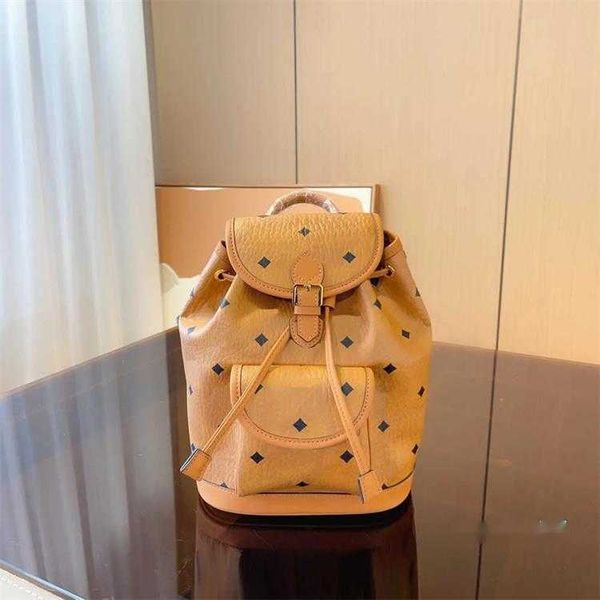 mini backpack designers back pack women luxury backpack designers bookbags fashion all-match solid color large capacity schoolbag
mini backpack designers back pack women luxury backpack designers bookbags fashion all-match solid color large capacity schoolbag