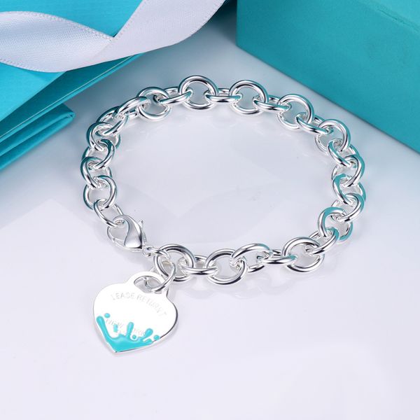 t-series designer couple bracelet steel seal letter heart charms enamel circle thick chain cuban chains senior engagement jewelry lady holid, Golden;silver
t-series designer couple bracelet steel seal letter heart charms enamel circle thick chain cuban chains senior engagement jewelry lady holid, Golden;silver