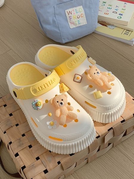 slippers cute bear diy hole garden shoes female slippers summer soft thick sole eva wearing cute beach sandals 230717, Black
slippers cute bear diy hole garden shoes female slippers summer soft thick sole eva wearing cute beach sandals 230717, Black