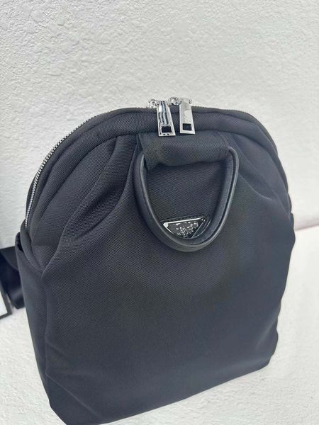 designers women shoulder bags messenger brand multi-functional nylon anti-theft backpack, women's business backpack fashion travel bag
designers women shoulder bags messenger brand multi-functional nylon anti-theft backpack, women's business backpack fashion travel bag