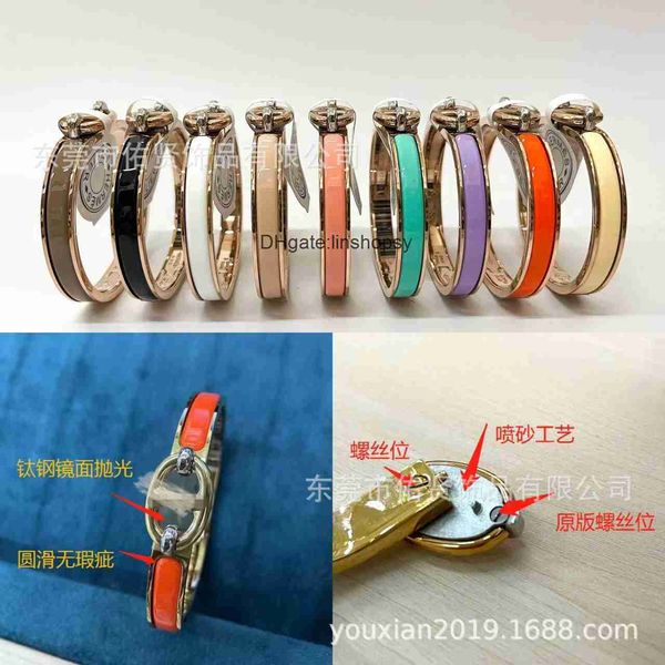 aher mas designer luxury brand enamel bracelet h enamel pig nose bracelet for men and women horse bracelet colorful gold jewelry, Black
aher mas designer luxury brand enamel bracelet h enamel pig nose bracelet for men and women horse bracelet colorful gold jewelry, Black
