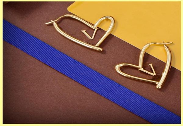 big size women hoop earrings fashion letter love gold stud earrings lady luxury designer heart earring brands jewelry whole 211776415, Golden;silver
big size women hoop earrings fashion letter love gold stud earrings lady luxury designer heart earring brands jewelry whole 211776415, Golden;silver