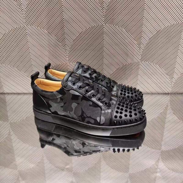 men luxury brand shoes designer casual trainers red soles shoes fashion rivet sneaker women platform party gift leather red bottom shoe for, Black
men luxury brand shoes designer casual trainers red soles shoes fashion rivet sneaker women platform party gift leather red bottom shoe for, Black