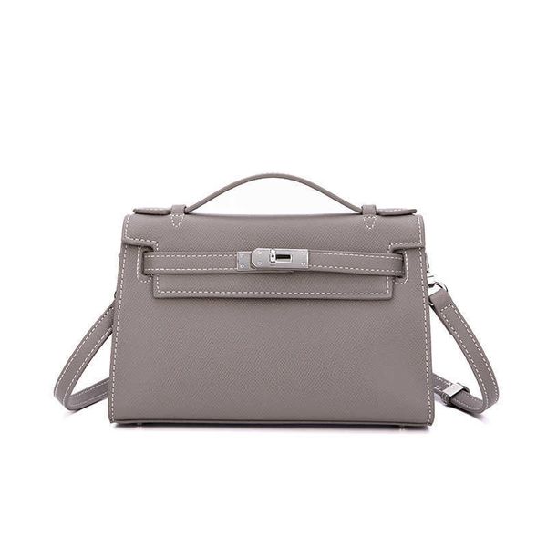 designer kelys tote bag 2023 new generation bag mini women's high sense handmade handbag one shoulder cross bodybd4d
designer kelys tote bag 2023 new generation bag mini women's high sense handmade handbag one shoulder cross bodybd4d