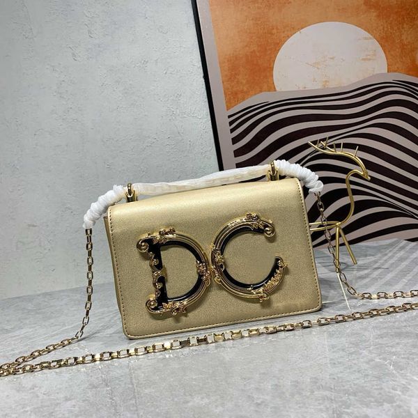 r shoulder bag fashion women leather bag luxury classic chain crossbody bag messenger wallet evening gown handbag
r shoulder bag fashion women leather bag luxury classic chain crossbody bag messenger wallet evening gown handbag