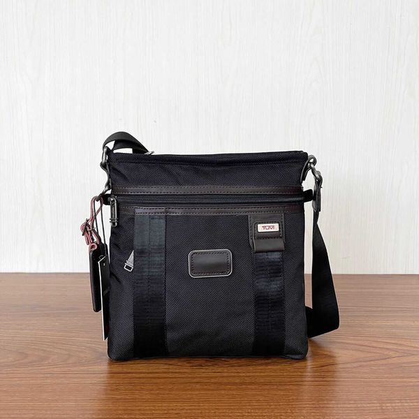 duffel bags touro tumi suitcase men women mclaren m-tech fashion duffel handbags luxurys designers with shoulder straps 4on2
duffel bags touro tumi suitcase men women mclaren m-tech fashion duffel handbags luxurys designers with shoulder straps 4on2
