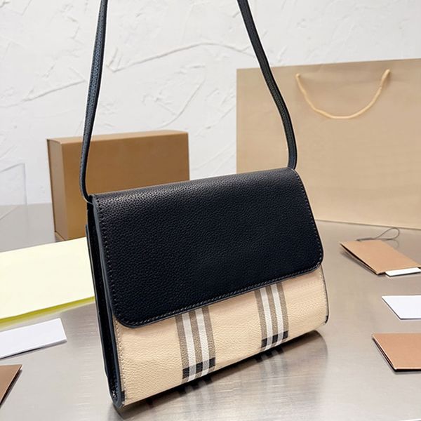 check crossbody bag women flap shoulder bags genuine leather fashion letters magnetic button warhorse pattern internal zipper pocket lady ha
check crossbody bag women flap shoulder bags genuine leather fashion letters magnetic button warhorse pattern internal zipper pocket lady ha