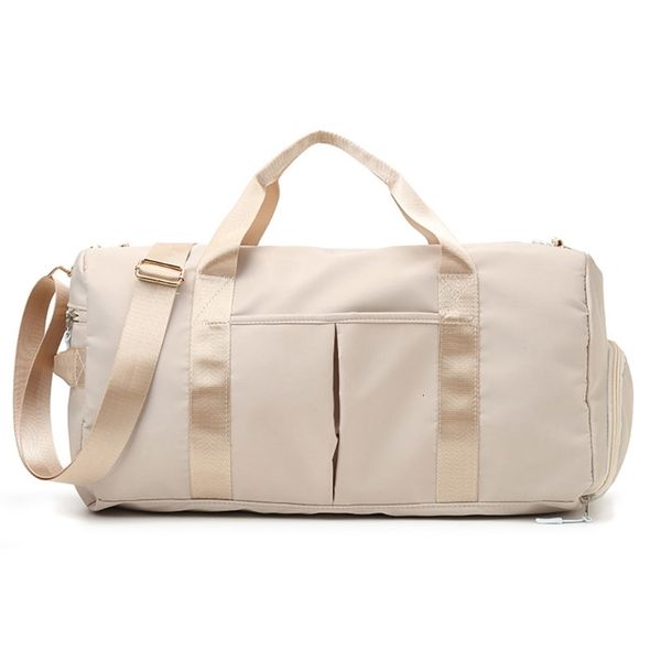 outdoor bags gym bag for women with shoe compartment durable lightweight yoga large handbag 230717
outdoor bags gym bag for women with shoe compartment durable lightweight yoga large handbag 230717