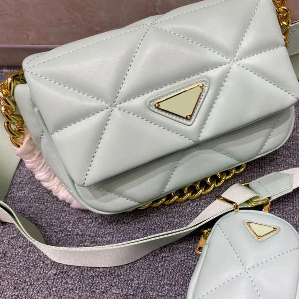 designer sheepskin crossbody bag womens chain tote bags diamond check messenger bag leather mini small square bag inverted triangular, Black;red
designer sheepskin crossbody bag womens chain tote bags diamond check messenger bag leather mini small square bag inverted triangular, Black;red