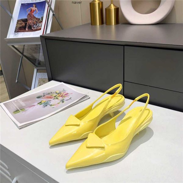 shoes heel slippers pradly heels pointed high designer letter e women fashion dress sandal flat highs ankle strap sandals with box, Black
shoes heel slippers pradly heels pointed high designer letter e women fashion dress sandal flat highs ankle strap sandals with box, Black