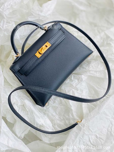 original designer kelys tote bag factory channel original epsom handmade mini second generation handheld one shoulder oblique straddle wrap
original designer kelys tote bag factory channel original epsom handmade mini second generation handheld one shoulder oblique straddle wrap