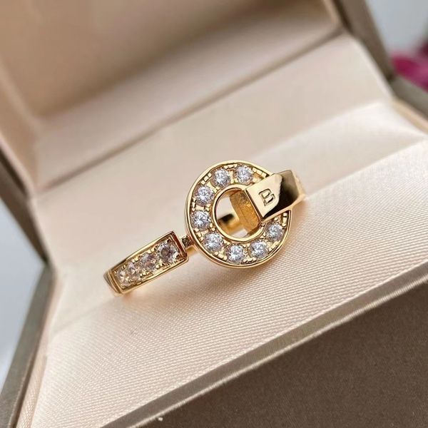 new designer sterling silver fortune turns copper money ring full diamond white beige peacock green ring couple ring+original box
new designer sterling silver fortune turns copper money ring full diamond white beige peacock green ring couple ring+original box