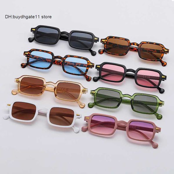fashion new style luxurious rectangle sunglasses women oval vintage brand designer square sun glasses men shades female eyewear anti-glare u, Silver
fashion new style luxurious rectangle sunglasses women oval vintage brand designer square sun glasses men shades female eyewear anti-glare u, Silver