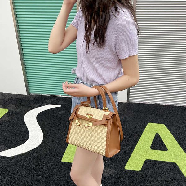 designer kelys tote bag this year's popular mini versatile straw woven bag for women's fashion cross body a niche high-end portabl
designer kelys tote bag this year's popular mini versatile straw woven bag for women's fashion cross body a niche high-end portabl