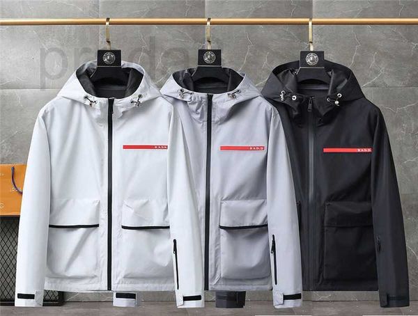 men's jackets designer triangle label spring and autumn new product charge coat pressed rubber strip hooded casual loose jacket windbre, Black;brown
men's jackets designer triangle label spring and autumn new product charge coat pressed rubber strip hooded casual loose jacket windbre, Black;brown