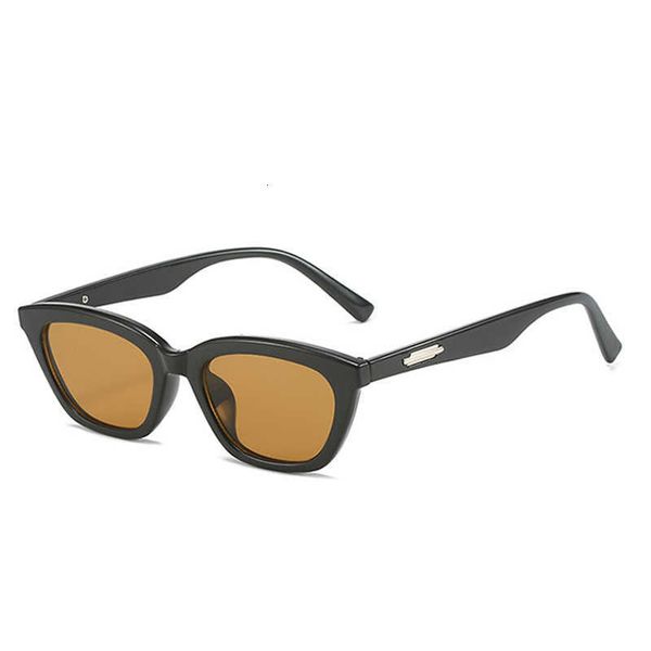 Designer GM sunglasses fashion luxury brand for men and women Sunglasses cat eyes gm rectangular round face street photography high sense
Designer GM sunglasses fashion luxury brand for men and women Sunglasses cat eyes gm rectangular round face street photography high sense