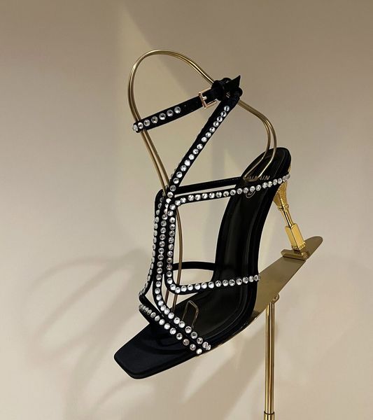summer 2023 perfect moneta sandals shoes women crystal strappy cross calf suede golden engraved heel party wedding pumps gladiator sandalias, Black
summer 2023 perfect moneta sandals shoes women crystal strappy cross calf suede golden engraved heel party wedding pumps gladiator sandalias, Black