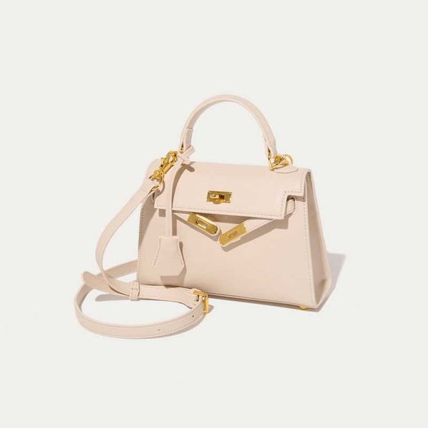designer kelys tote bag summer high 2023 quality mini 22cm second generation junior one shoulder crossbody handbagc9ly
designer kelys tote bag summer high 2023 quality mini 22cm second generation junior one shoulder crossbody handbagc9ly