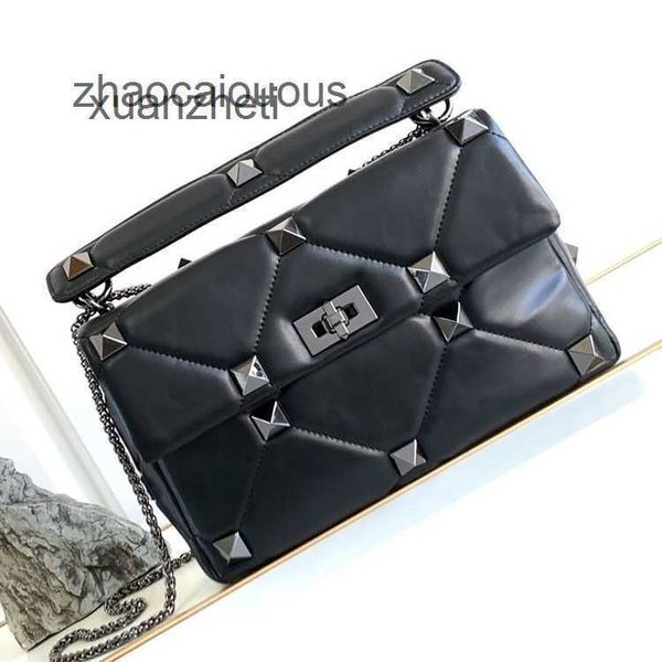 beach valentins handbags crossbody trendy luxury handbag bag women large bag designer rivet bags diamond small fashionable portable handbag
beach valentins handbags crossbody trendy luxury handbag bag women large bag designer rivet bags diamond small fashionable portable handbag
