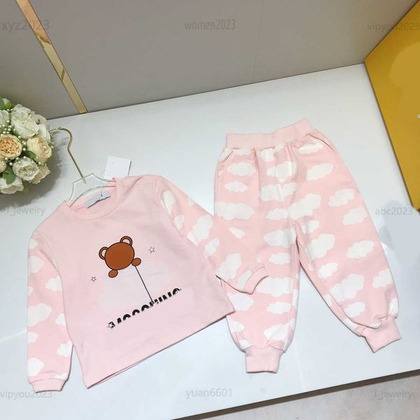 designer baby suits autumn set tracksuits size 100-160 cm 2pcs round neck long sleeved sweater and white floral printed pants july16
designer baby suits autumn set tracksuits size 100-160 cm 2pcs round neck long sleeved sweater and white floral printed pants july16