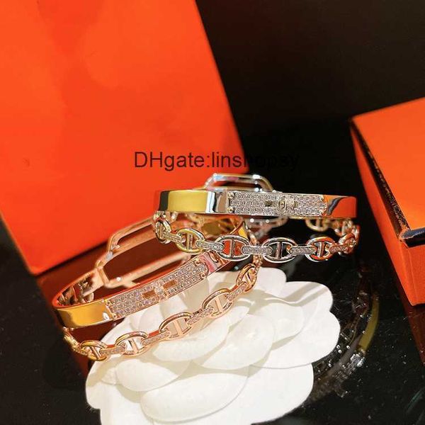 aher mas designer luxury brand enamel bracelet pig nose belt double layer bracelet female v gold material love home, Black
aher mas designer luxury brand enamel bracelet pig nose belt double layer bracelet female v gold material love home, Black