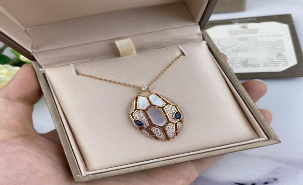 lady designer necklace diamond head pendant luxury jewelry for women fine jewellery party accessorry5549861, Silver
lady designer necklace diamond head pendant luxury jewelry for women fine jewellery party accessorry5549861, Silver