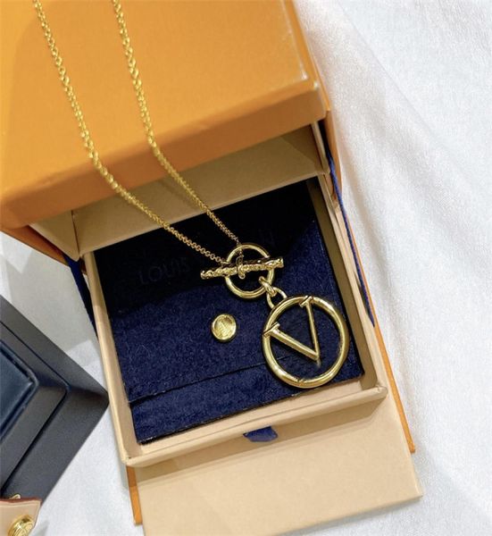 hoop necklace luxury fashion designer jewelry circle letter pendants neckwear mens womens brand gold necklaces wedding ornaments4969811, Silver
hoop necklace luxury fashion designer jewelry circle letter pendants neckwear mens womens brand gold necklaces wedding ornaments4969811, Silver