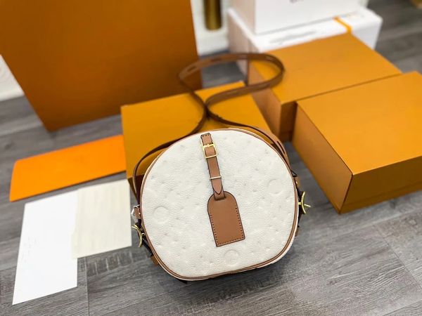 niche brand luxury design round one shoulder crossbody bag fashion rounded bags versatile printed rounding cake bag women's handbag emb
niche brand luxury design round one shoulder crossbody bag fashion rounded bags versatile printed rounding cake bag women's handbag emb