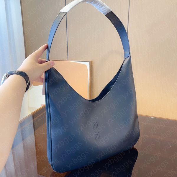 fashion bags the tote bag women luxurys handbags designer bag shoulder crossbody bag shopping travel totes lady clutch classic purse sac lux
fashion bags the tote bag women luxurys handbags designer bag shoulder crossbody bag shopping travel totes lady clutch classic purse sac lux