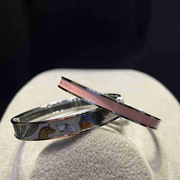 aher mas designer luxury brand enamel bracelet luxury exquisite love home h home rabbit enamel bracelet pattern enamel bracelet women's, Black
aher mas designer luxury brand enamel bracelet luxury exquisite love home h home rabbit enamel bracelet pattern enamel bracelet women's, Black