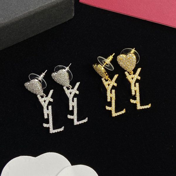 women designer stud earrings luxury small heart full diamonds letter pendant trendy brass engagement earring wholesale, Golden;silver
women designer stud earrings luxury small heart full diamonds letter pendant trendy brass engagement earring wholesale, Golden;silver