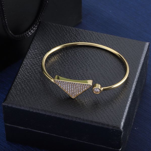 2023 fashion bracelet with triangle letter decoration fashion bracelet rock hip hop youth commuter matching, Black
2023 fashion bracelet with triangle letter decoration fashion bracelet rock hip hop youth commuter matching, Black