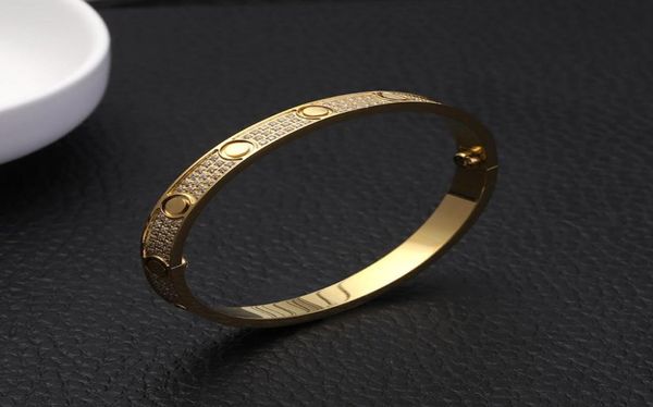 titanium steel bracelet for lover 3 row full diamond fashion women men couple bracelets bangles valentine jewelry with velvet bag7962444, White
titanium steel bracelet for lover 3 row full diamond fashion women men couple bracelets bangles valentine jewelry with velvet bag7962444, White