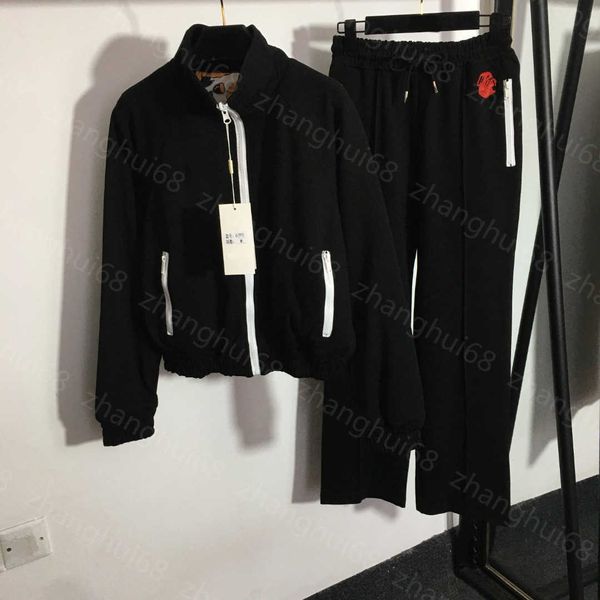 23ss womens designer clothing casual suit embroidered letter double-sided stand-up collar long-sleeved zipper coat elastic-waist trousers se, White
23ss womens designer clothing casual suit embroidered letter double-sided stand-up collar long-sleeved zipper coat elastic-waist trousers se, White