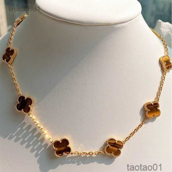 18k fashion classic agate four leaf clover necklace long ten 10 flowers pendant mother-of-pearl for girl valentine's mother's desi, Silver
18k fashion classic agate four leaf clover necklace long ten 10 flowers pendant mother-of-pearl for girl valentine's mother's desi, Silver