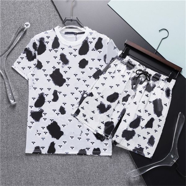 23ss men's designer tracksuits summer beach shorts pullover sportswear sets letters print wholesalers womens fashion casual running t-s, Gray
23ss men's designer tracksuits summer beach shorts pullover sportswear sets letters print wholesalers womens fashion casual running t-s, Gray