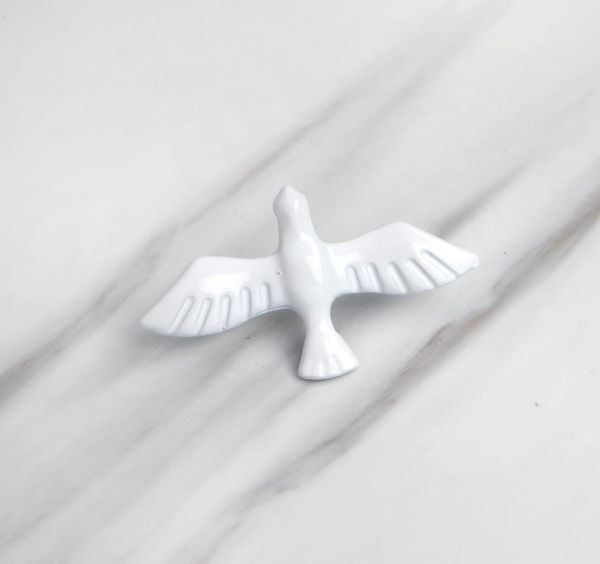 dove homing pigeon ceramic texture white exquisite personality enamel ornament brooch lapels badge ornament combination pins7590299, Gray
dove homing pigeon ceramic texture white exquisite personality enamel ornament brooch lapels badge ornament combination pins7590299, Gray