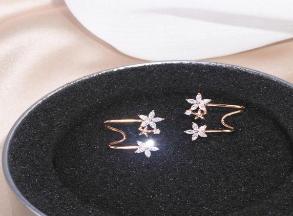 fashion korean shiny zircon stud earrings for women elegant rose gold color flower stud earrings wedding party jewelry19791844356777, Silver
fashion korean shiny zircon stud earrings for women elegant rose gold color flower stud earrings wedding party jewelry19791844356777, Silver