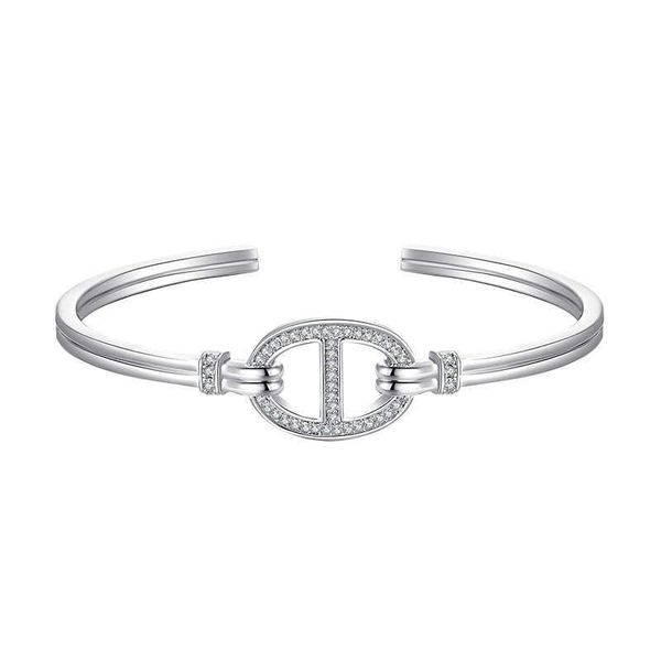 designer hemrres bracelet zircon full diamond pig nose with light luxury and small crowd design fashionable advanced sense ins style persona, Black
designer hemrres bracelet zircon full diamond pig nose with light luxury and small crowd design fashionable advanced sense ins style persona, Black