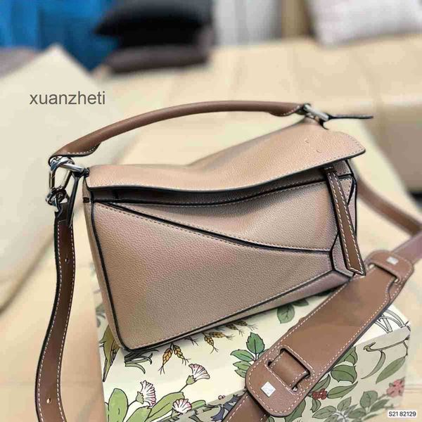 puzzles shoulder commuter loewbag bags women handbags leather classic designer straps colored small large capacity makaron bag 24cm yy8q
puzzles shoulder commuter loewbag bags women handbags leather classic designer straps colored small large capacity makaron bag 24cm yy8q