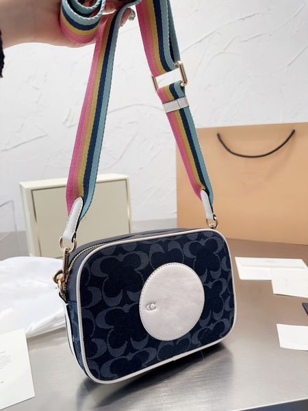 designe shoulder bags pillow fashion tabby totes women tote bacchus handbags retro hardware cloudy fashion classic bag
designe shoulder bags pillow fashion tabby totes women tote bacchus handbags retro hardware cloudy fashion classic bag