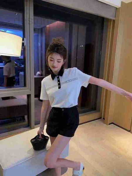 women's t-shirt designer 2023 summer new black and white contrast polo collar water diamond pearl buckle short sleeve t-shirt ins 2ype
women's t-shirt designer 2023 summer new black and white contrast polo collar water diamond pearl buckle short sleeve t-shirt ins 2ype