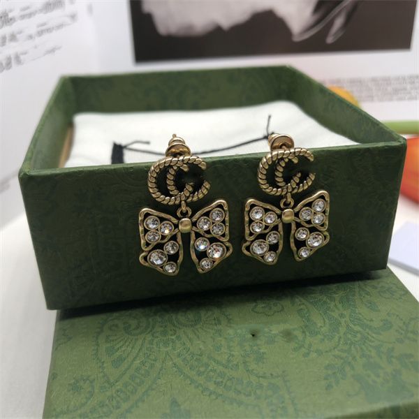 double letter g brand stud earrings colorful diamond ggity earring women big hoop high-quality jewelry designer 467, Golden;silver
double letter g brand stud earrings colorful diamond ggity earring women big hoop high-quality jewelry designer 467, Golden;silver