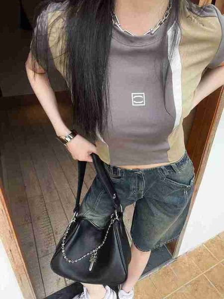 women's t-shirt designer 2023 summer new line morandi sports style slim fit short block color letter t-shirt ins d91y, White
women's t-shirt designer 2023 summer new line morandi sports style slim fit short block color letter t-shirt ins d91y, White