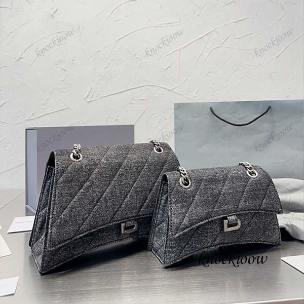new designer bags fall and winter series designer shoulder bags hourglass leather handbags cowboy bags leather soft crossbody bags chain wal
new designer bags fall and winter series designer shoulder bags hourglass leather handbags cowboy bags leather soft crossbody bags chain wal