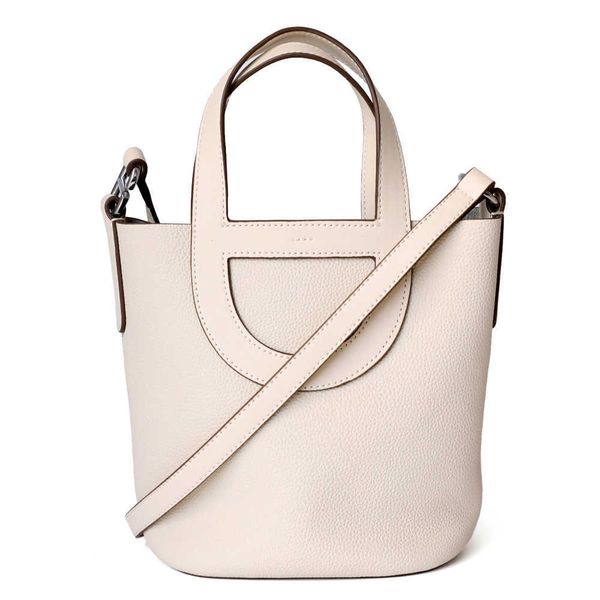 luxury picotin lock bag leather cowhide women's 2023 new style vegetable basket bucket super soft premium feel pig nose crossbody handb
luxury picotin lock bag leather cowhide women's 2023 new style vegetable basket bucket super soft premium feel pig nose crossbody handb