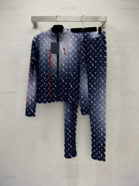 women designer tracksuits yoga set size s-xxl 2pcs logo printed standing neck long sleeved zippered and leggings all over july16, Gray
women designer tracksuits yoga set size s-xxl 2pcs logo printed standing neck long sleeved zippered and leggings all over july16, Gray